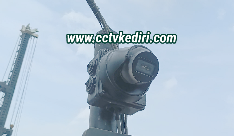 <p>Kamera CCTV penting sekali pada masa kini dan masa depan karena sering sekali hal-hal yang tidak diinginkan itu terjadi karena sudah banyak sekali manusia yang nekat melakukan aksinya untuk mencapai suatu hal yang diinginkan, segera beli kamera di toko kami dengan kapasitas dan merk yang anda inginkan dengan harga murah.</p>